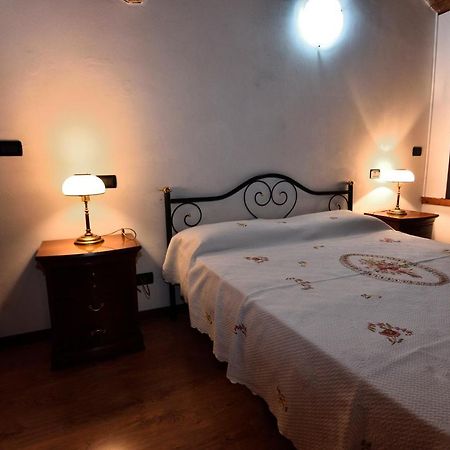 B&B Il Borgo Fiorito Lerma Exterior photo